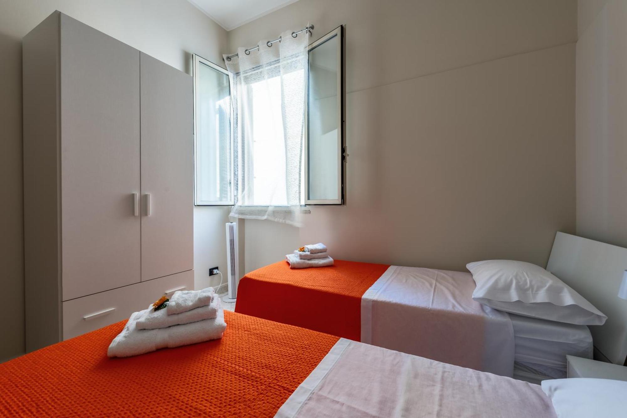Apartment Un Girasole Sul Mare - &