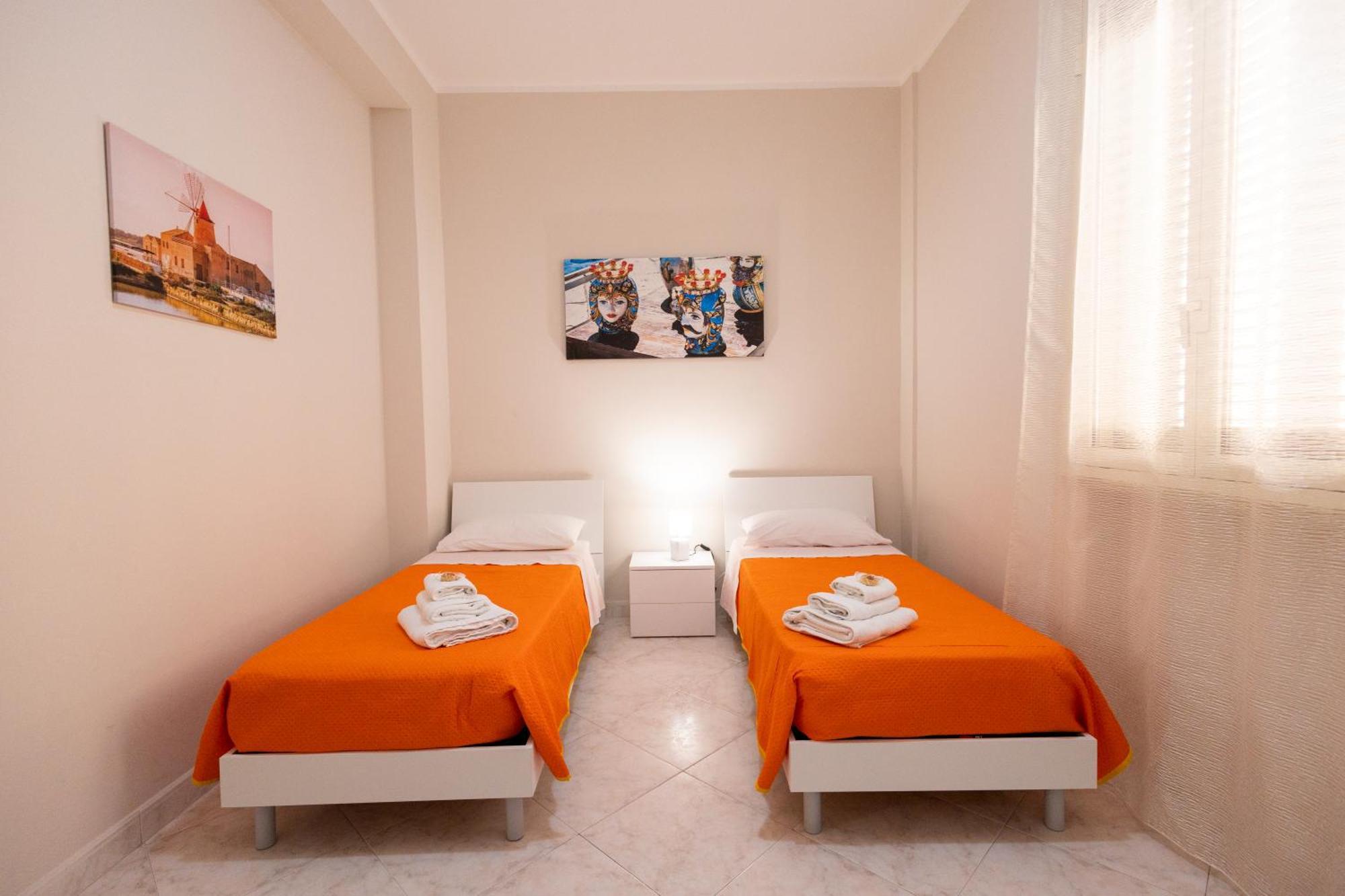 Apartment Un Girasole Sul Mare - & *